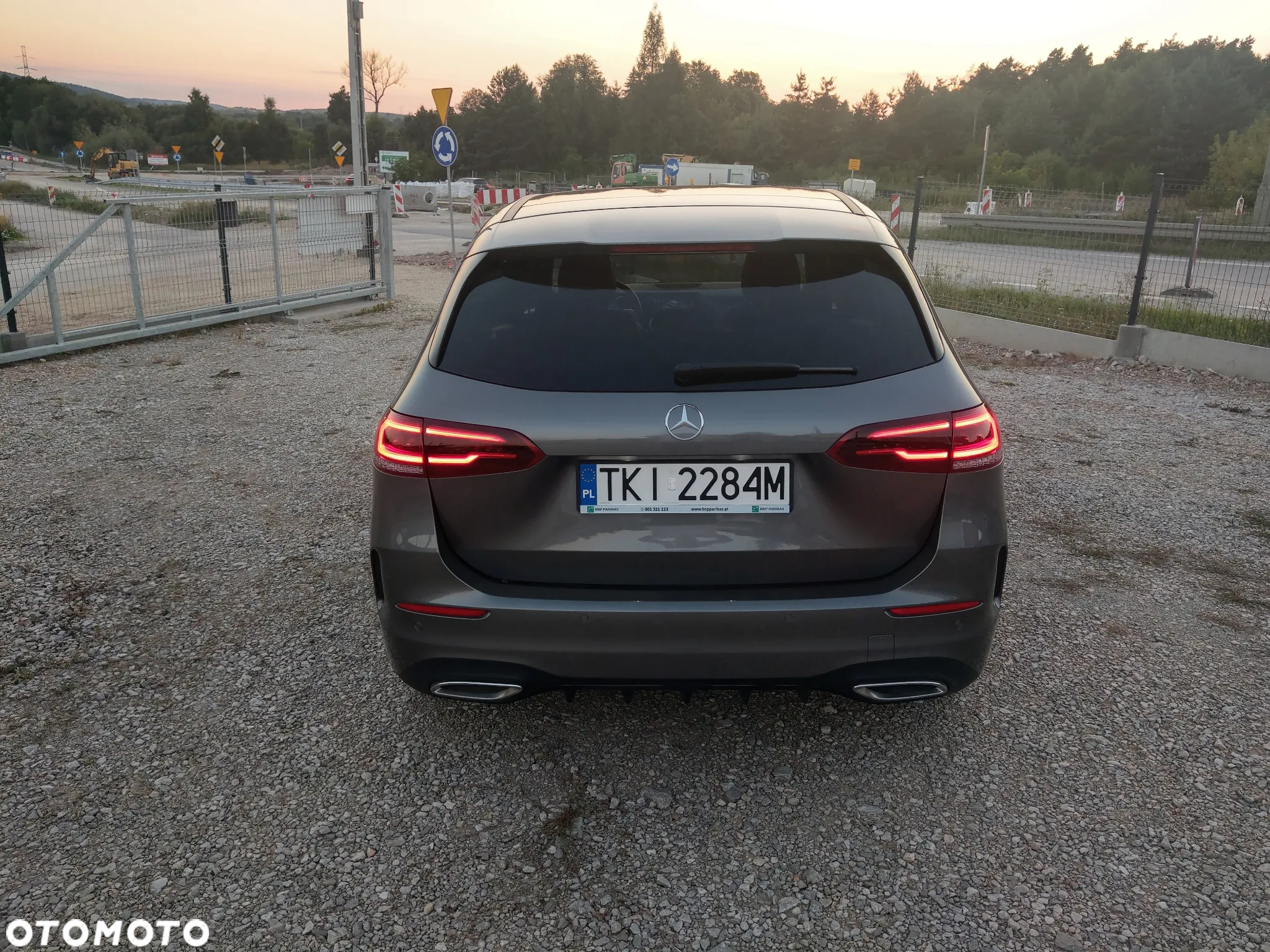 Mercedes-Benz Klasa B 200 d AMG Line 8G-DCT - 5