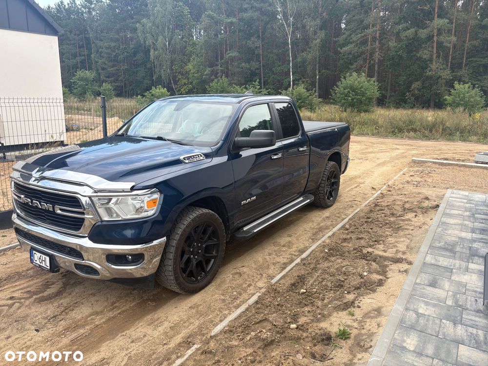 RAM 1500 5.7 Quad Cab Bighorn - 10