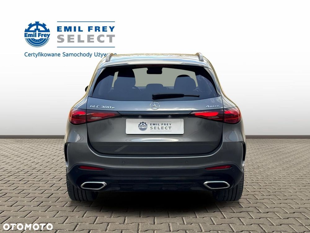 Mercedes-Benz GLC - 5