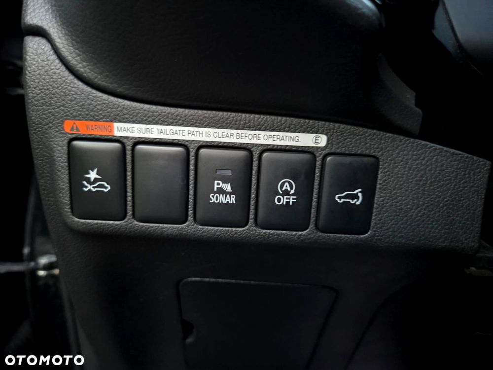 Mitsubishi Outlander 2.0 Instyle + 4WD CVT - 15