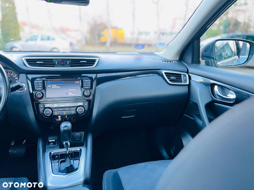 Nissan Qashqai 1.2 DIG-T Xtronic N-Connecta - 13