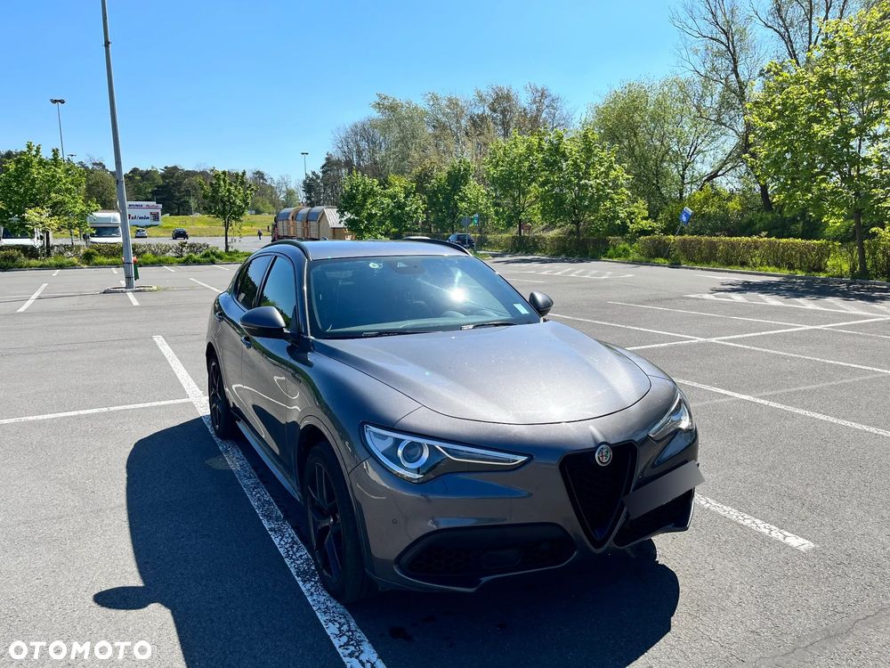 Alfa Romeo Stelvio 2.0 Turbo Veloce Q4 - 12