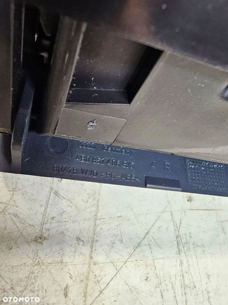 POPIELNICZKA PRAWY TYŁ AUDI A6 C6 C5 4B0857406B GRANATOWA - 4