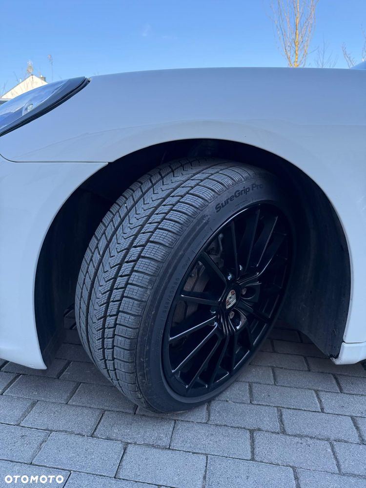 Porsche Panamera - 28