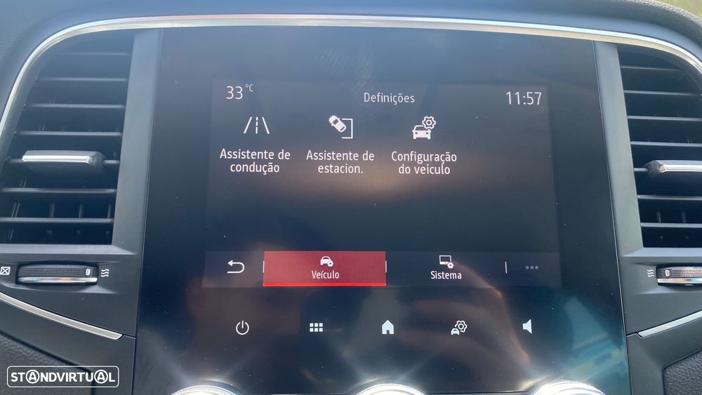 Renault Mégane Sport Tourer 1.3 TCe Limited - 42