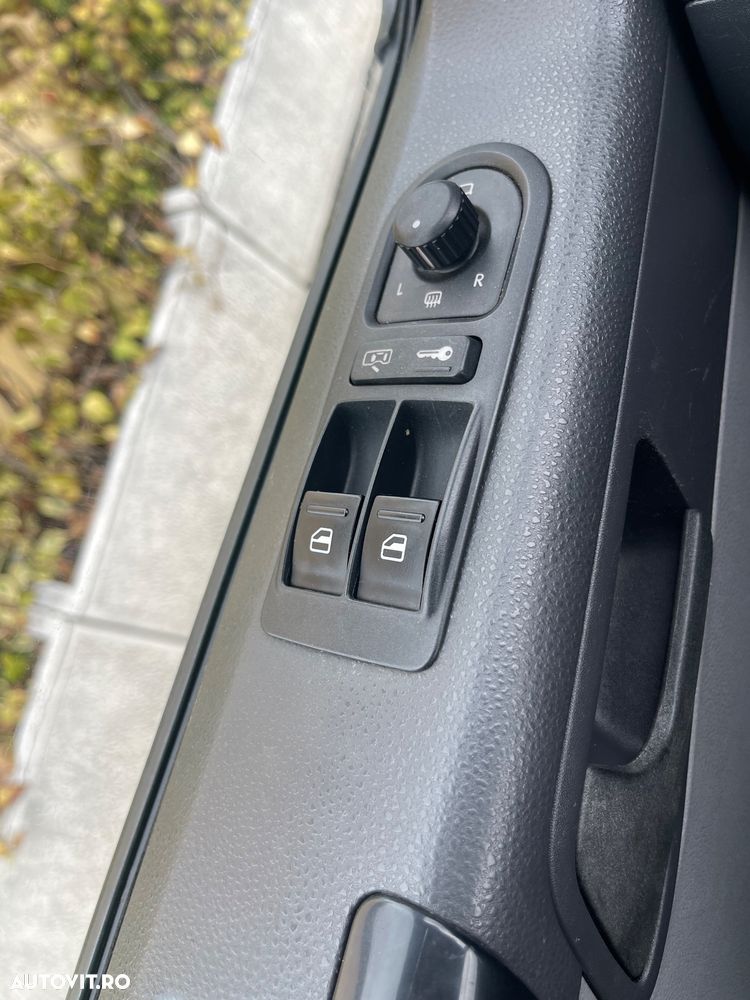 Volkswagen Transporter T5 - 19