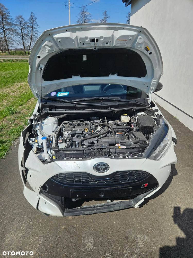Toyota Yaris Hybrid 1.5 GR Sport - 12
