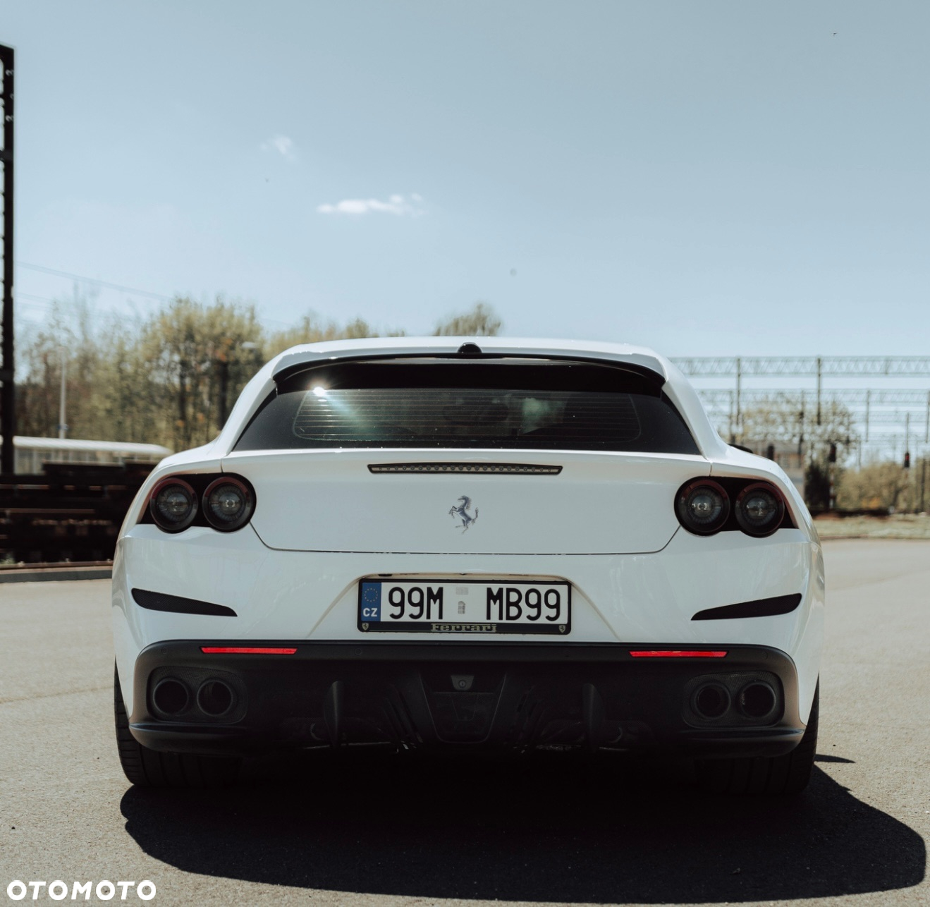 Ferrari GTC4Lusso - 3
