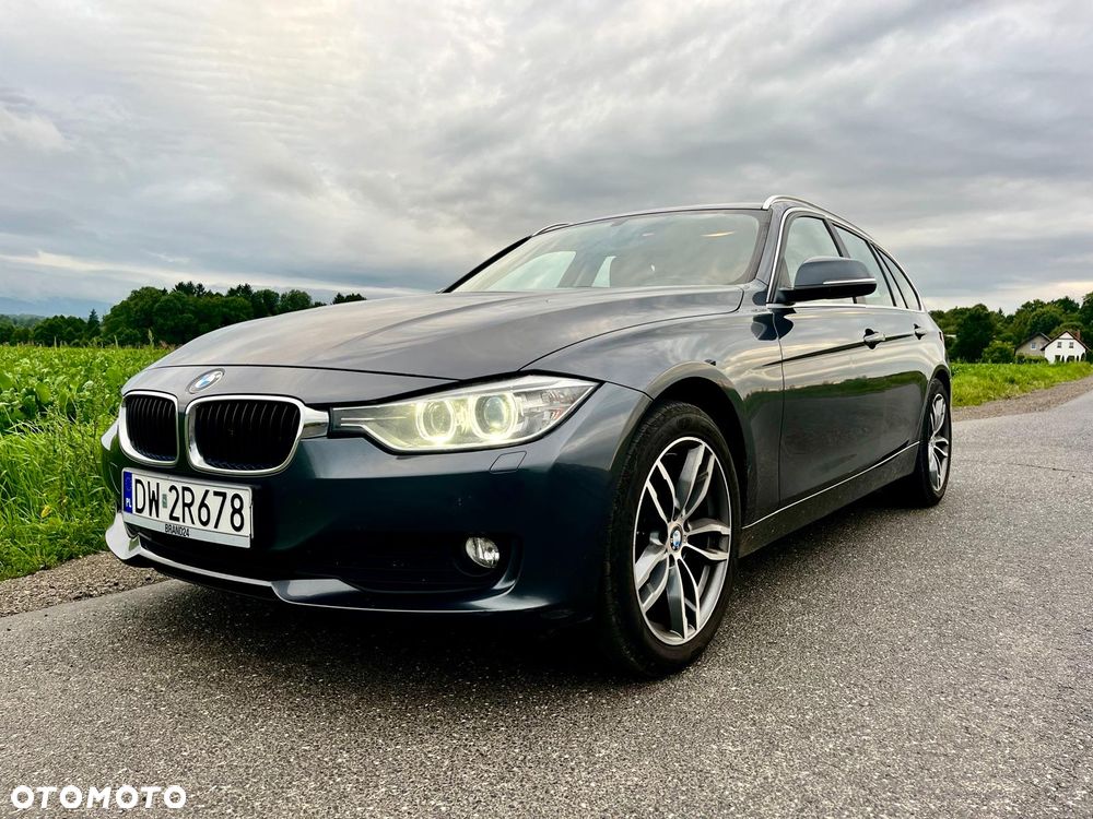 BMW Seria 3 318d xDrive - 1