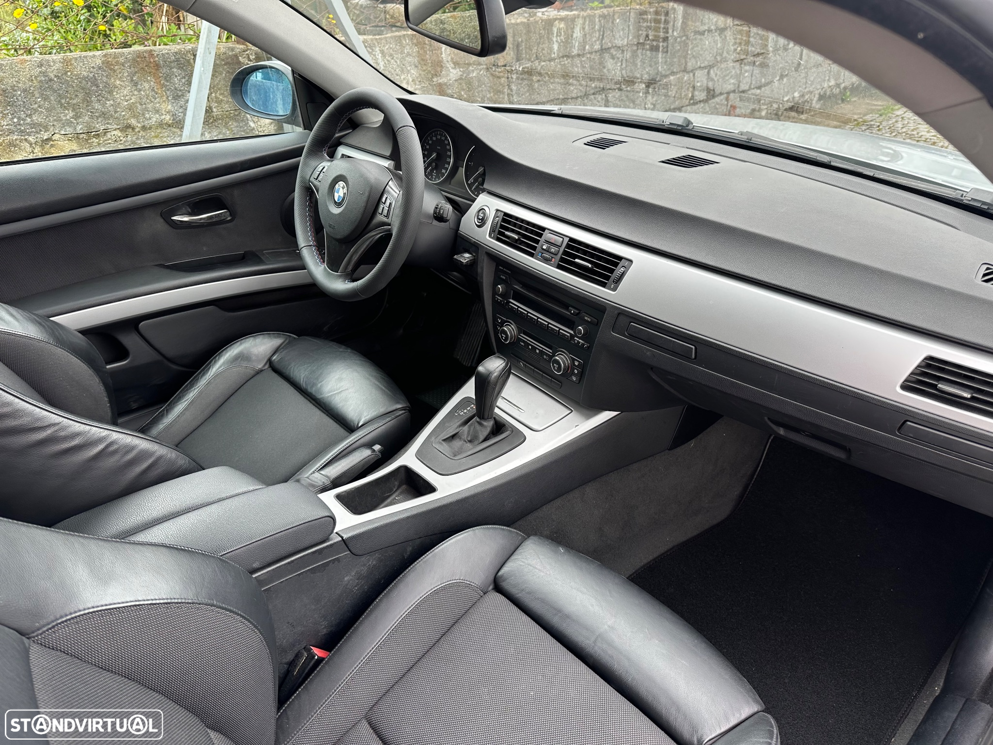 BMW 320 d Coupe Auto - 24