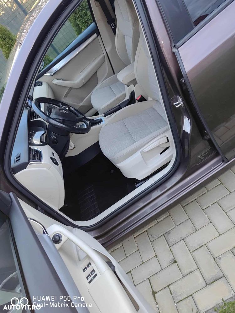 Skoda Octavia 1.6 TDI Business DSG - 4