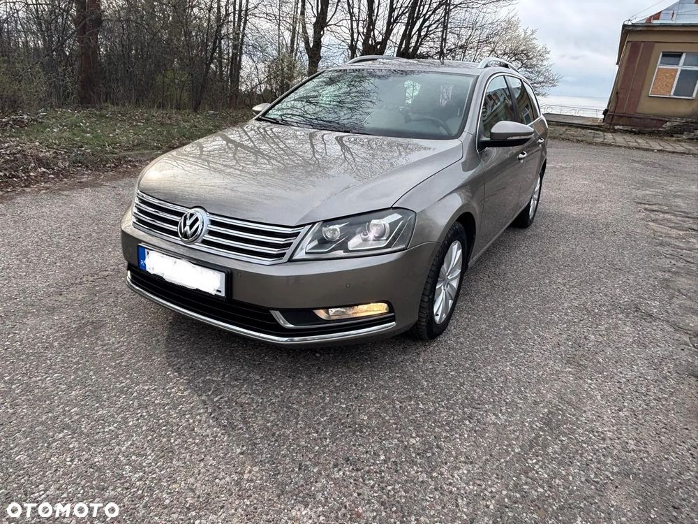 Volkswagen Passat 2.0 TDI Highline DSG - 2