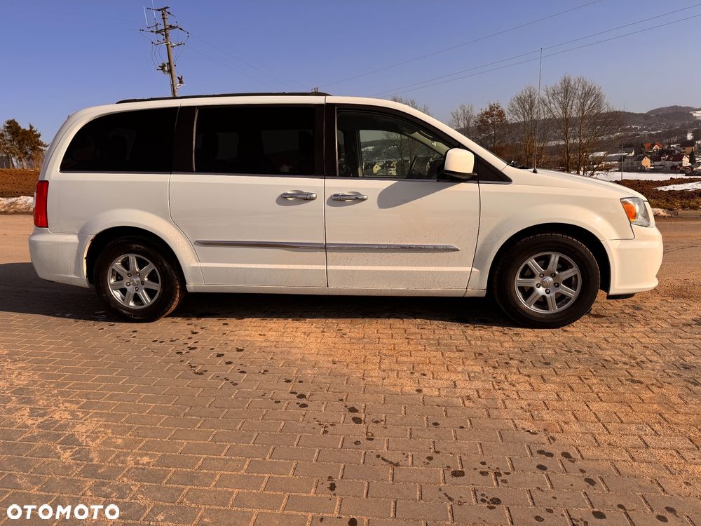 Chrysler Town & Country 3.6 Touring - 14