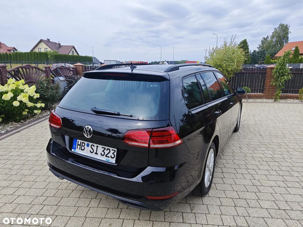 Volkswagen Golf 1.6 TDI (BlueMotion Technology) DSG Comfortline - 4