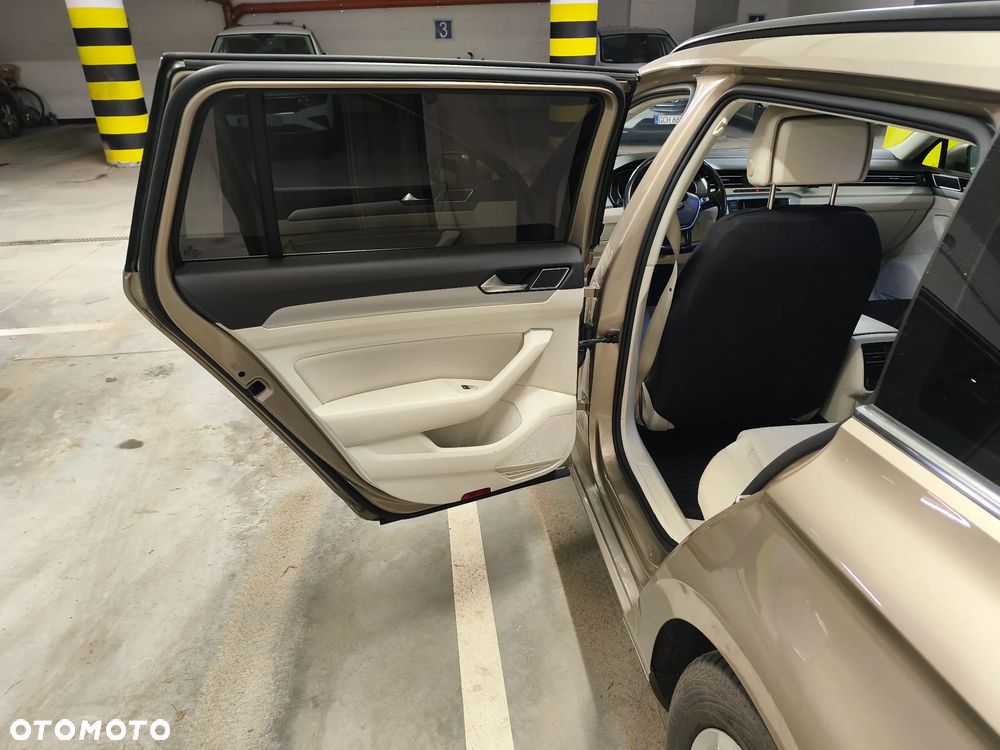 Volkswagen Passat 1.4 TSI ACT (BlueMotion Technology) DSG Comfortline - 14