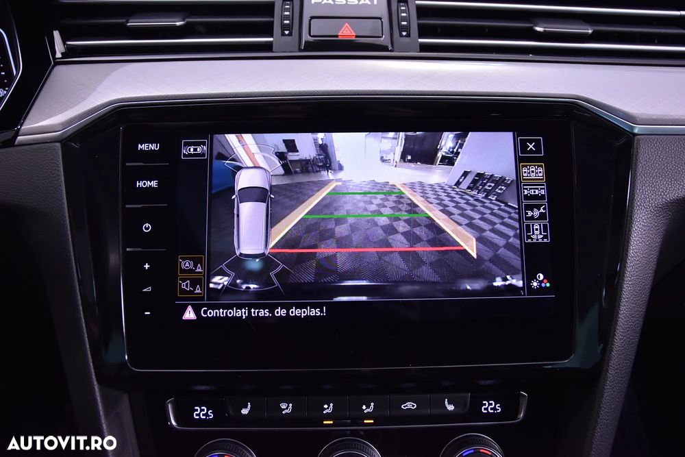 Volkswagen Passat - 19