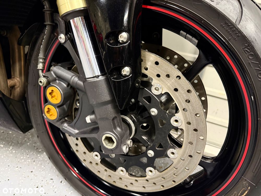 Yamaha R6 - 9
