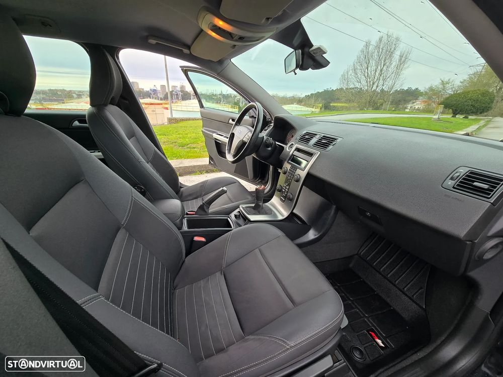 Volvo V50 1.6 D Nível 2 - 14