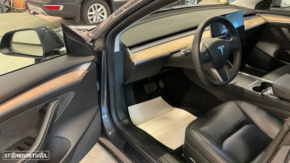 Tesla Model 3 RWD RWD - 5