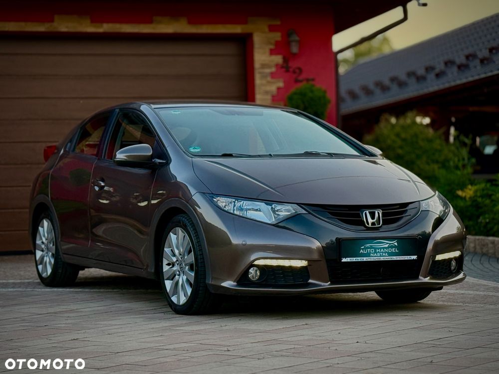 Honda Civic 1.8 i-VTEC Comfort 40 Jahre Edition - 6