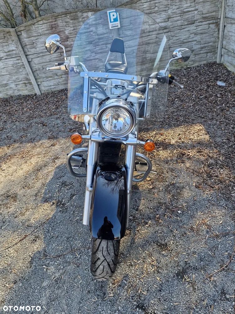 Suzuki VL 800 Volusia - 6