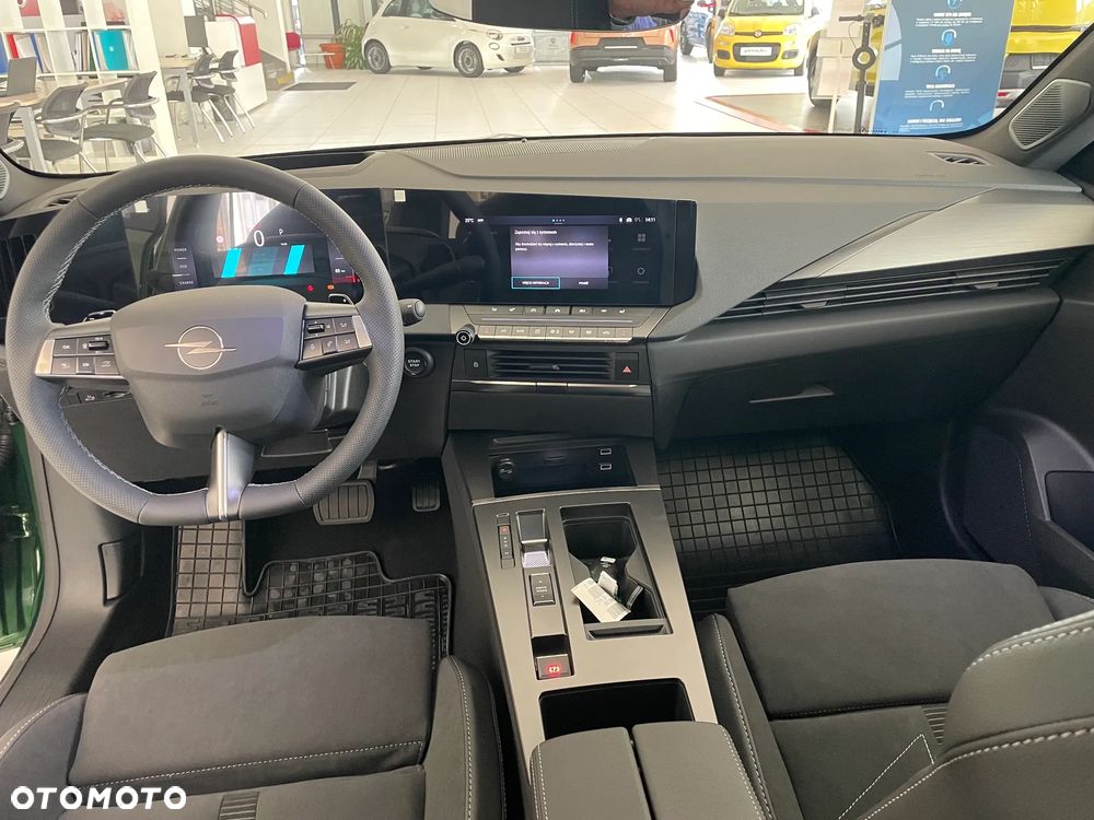 Opel Astra 1.2 T mHEV Ultimate S&S eDTC - 13