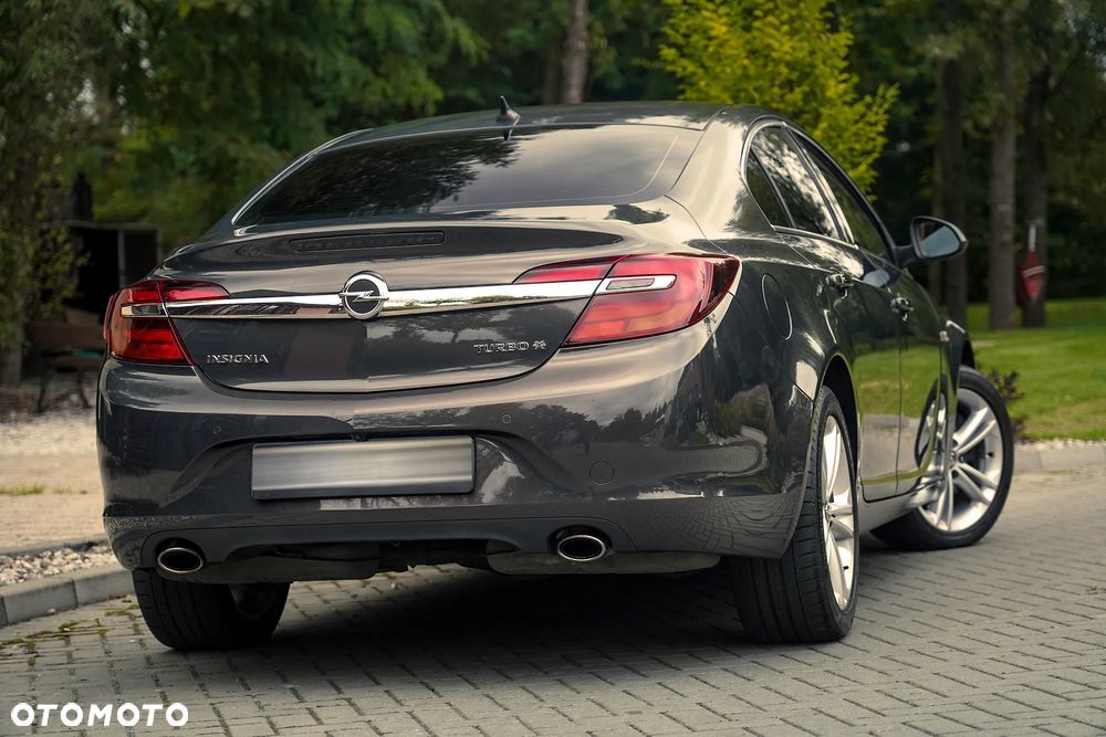 Opel Insignia 2.0 T 4x4 Exclusive S&S - 5