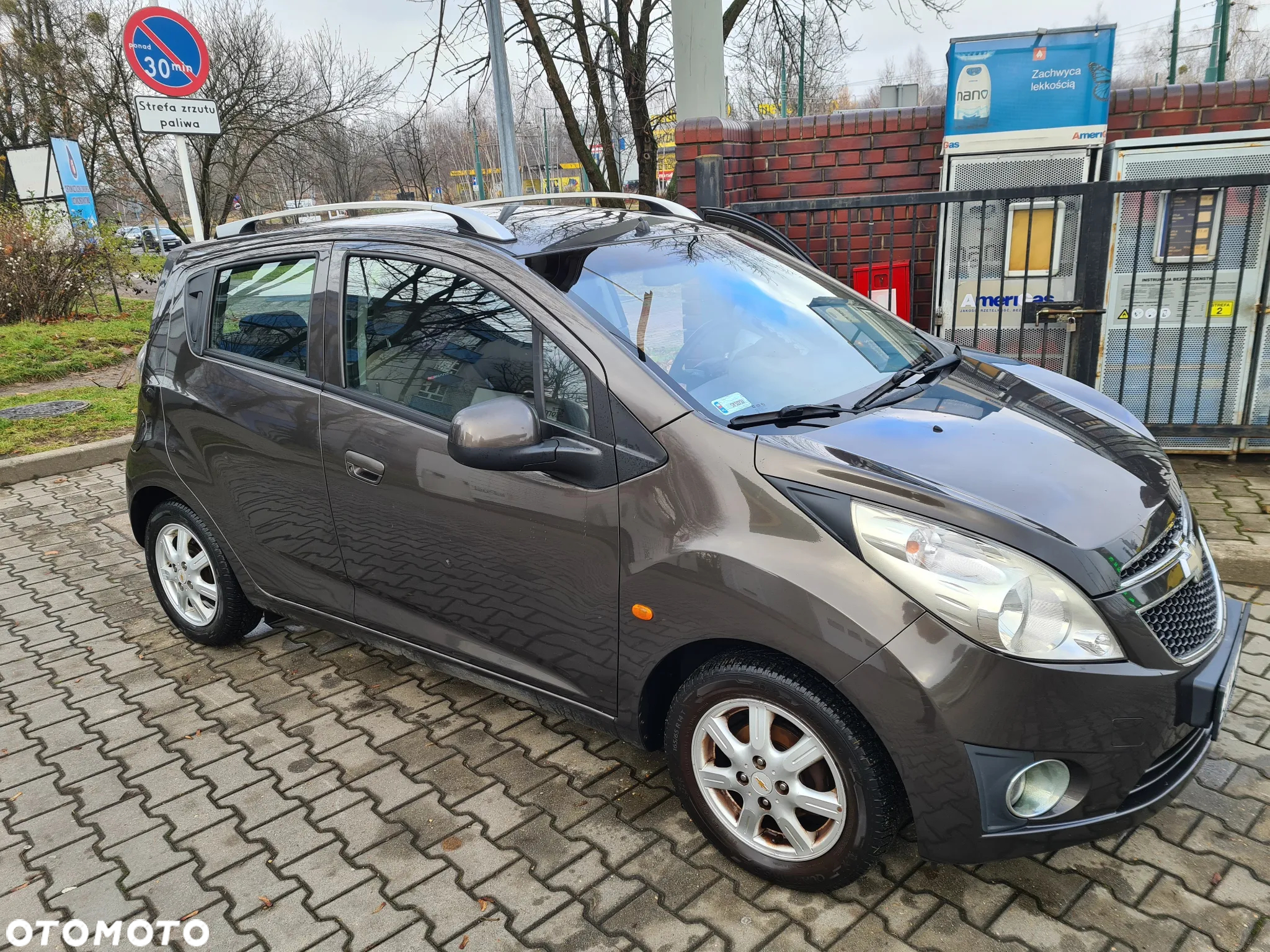 Chevrolet Spark 1.2 LS - 2