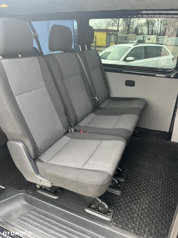 Volkswagen Transporter - 15
