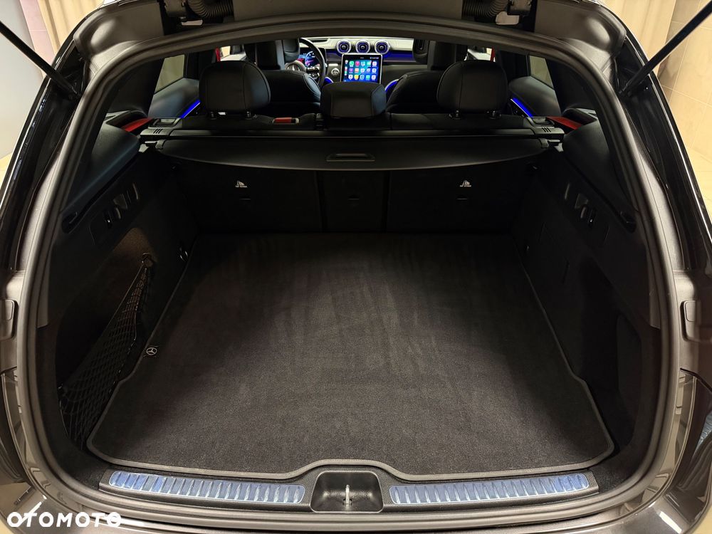 Mercedes-Benz GLC 300 4Matic 9G-TRONIC AMG Line - 31