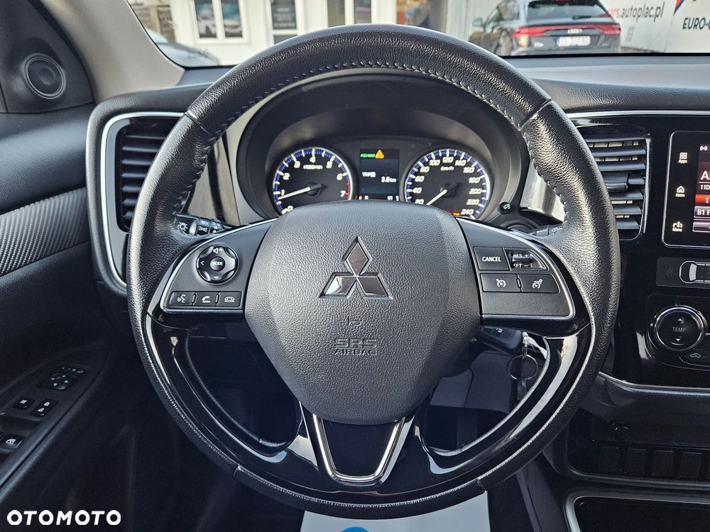 Mitsubishi Outlander 2.0 City Style 2WD - 26