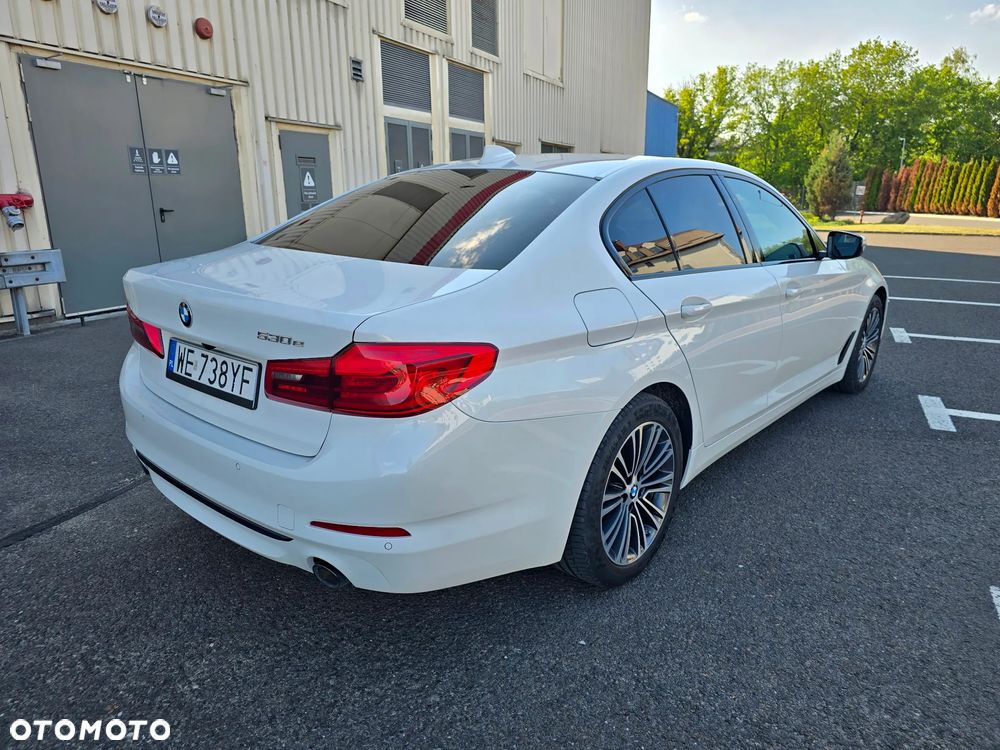 BMW Seria 5 530e iPerformance Luxury Line sport - 5