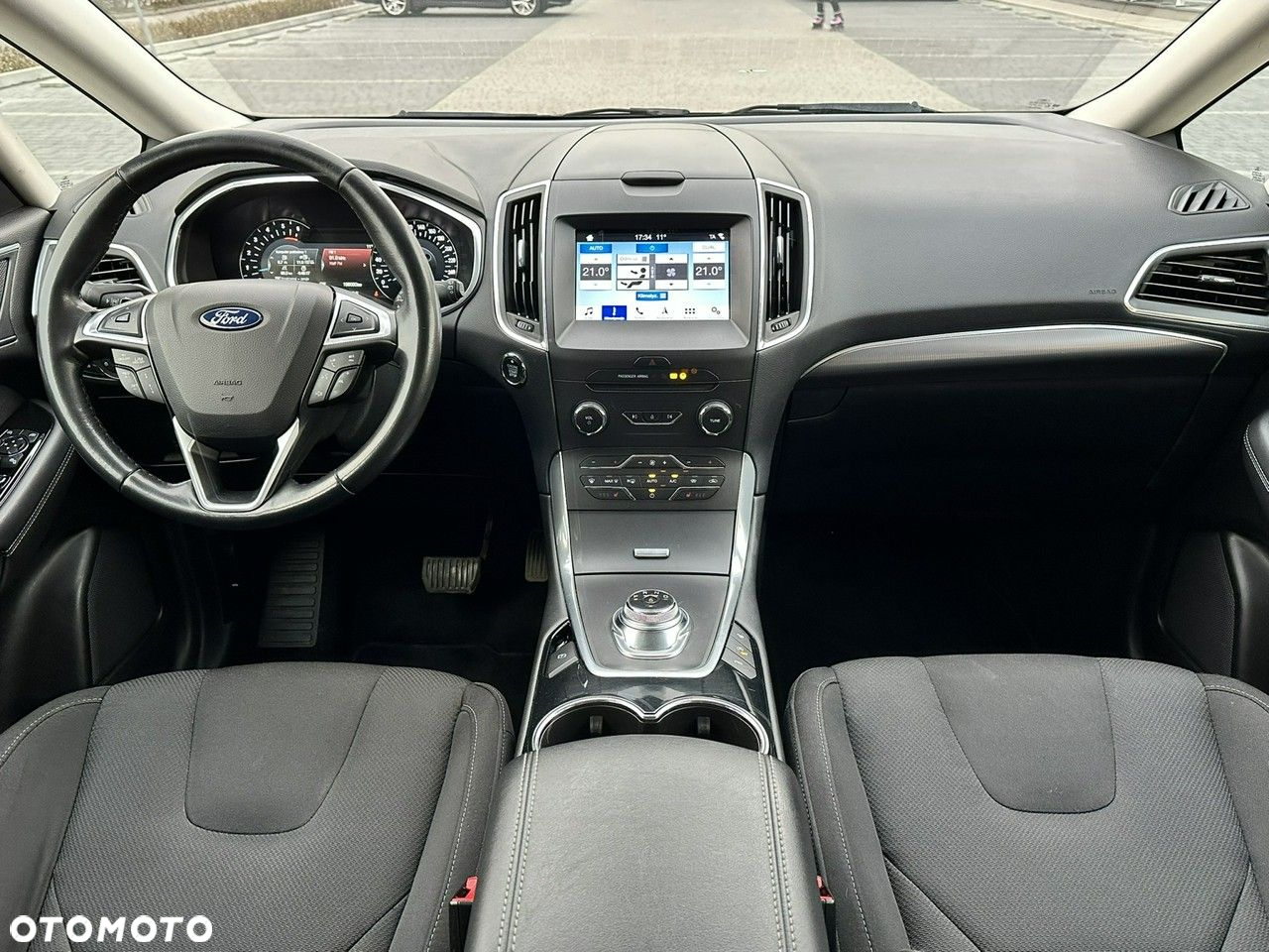 Ford S-Max 2.0 EcoBlue Titanium - 18