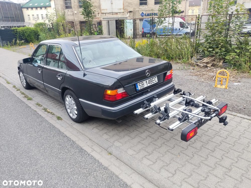 Mercedes-Benz W124 (1984-1993) - 19