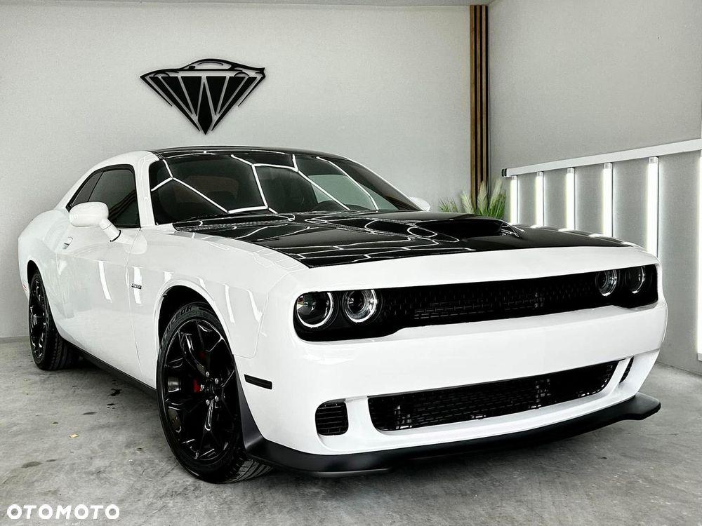 Dodge Challenger 5.7 R/T - 7
