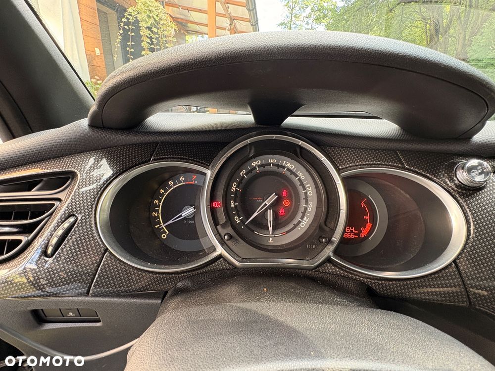 Citroën DS3 1.6 THP SportChic - 16