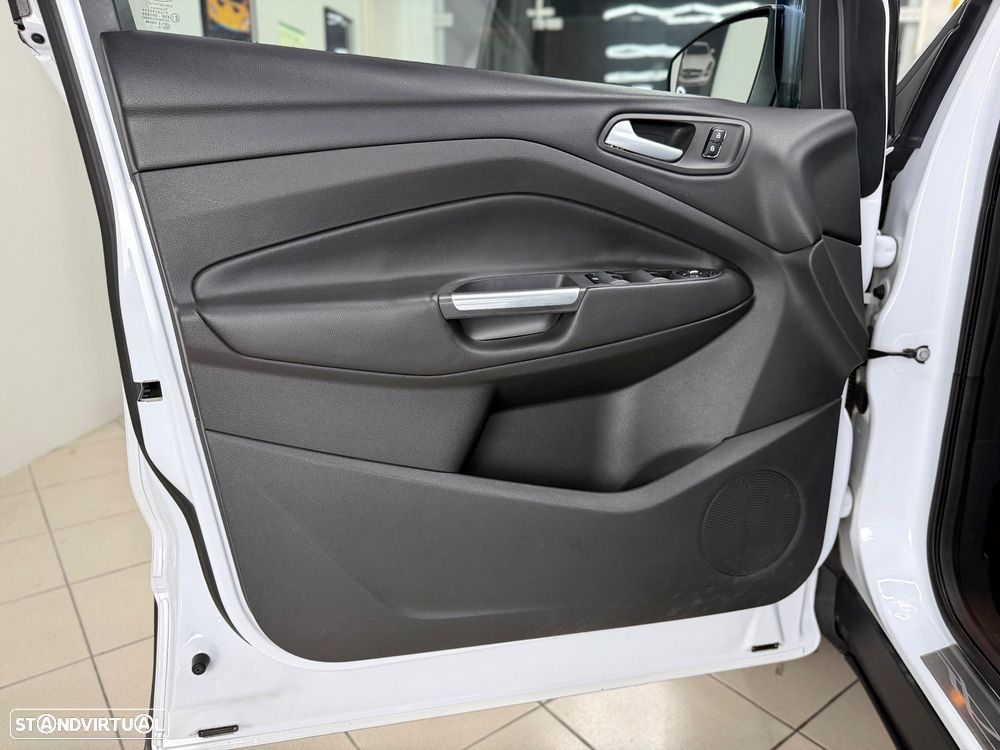 Ford Kuga 2.0 TDCi Titanium - 13