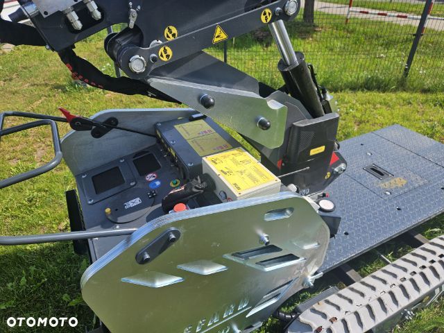 Befard miniżuraw gąsienicowy XM800 i XM1200 do 10,2m pick and carry - 5