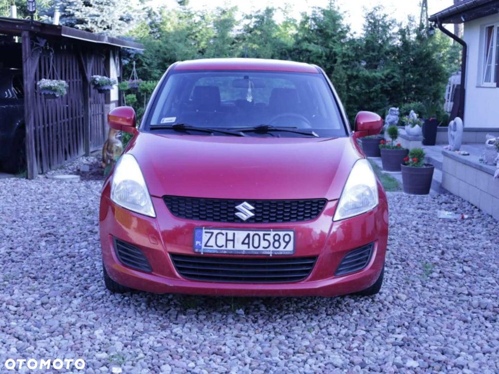 Suzuki Swift - 1