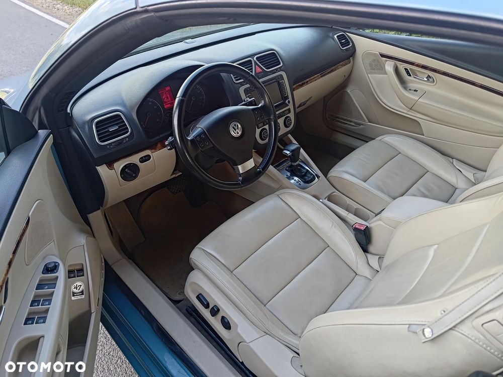 Volkswagen Eos - 4