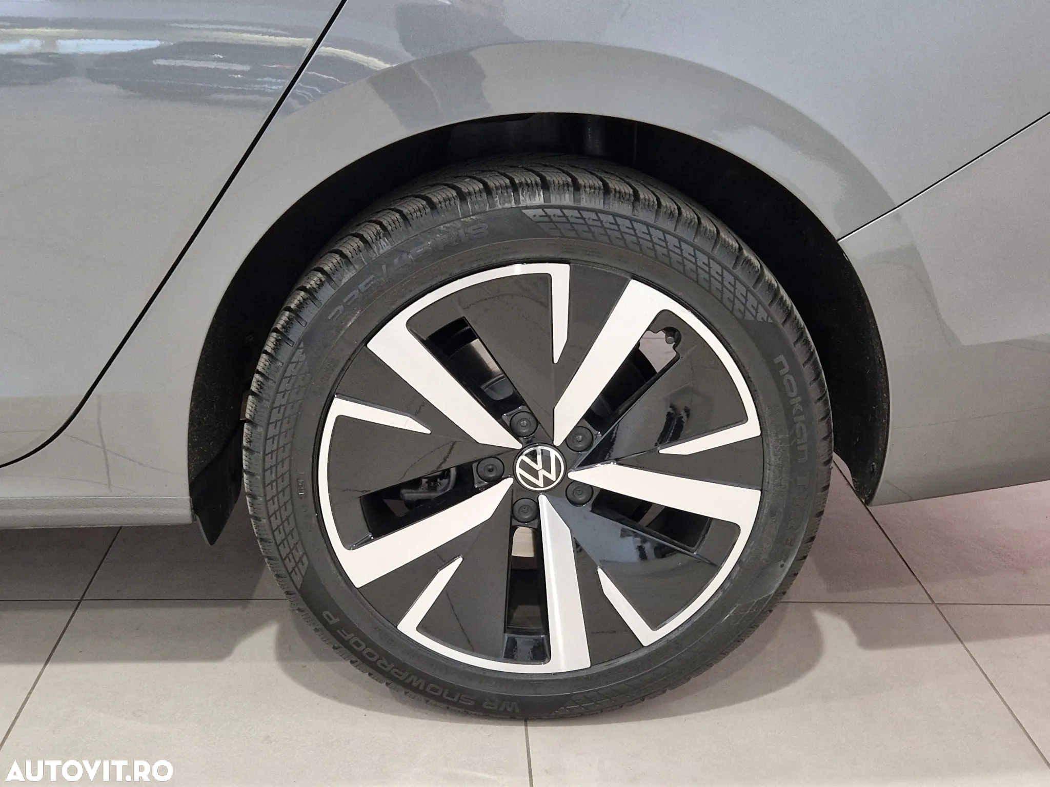 Volkswagen Passat Variant 2.0 TDI DSG Business - 10