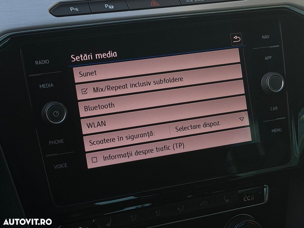 Volkswagen Passat 2.0 TDI SCR DSG Highline - 27