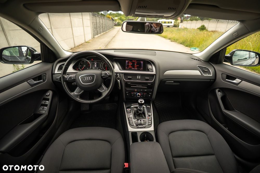 Audi A4 Avant 2.0 TDI DPF - 33