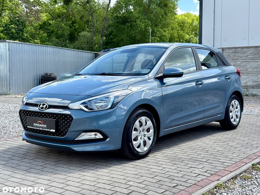 Hyundai i20 blue 1.2 Classic - 8
