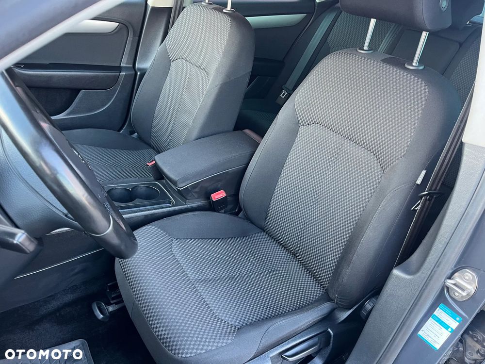 Volkswagen Passat 1.4 TSI BlueMotion Technology Comfortline - 11