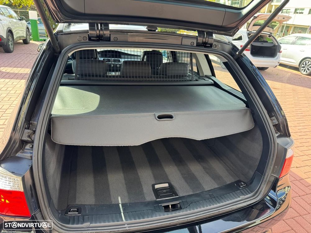 BMW 520 d Touring Executive - 51