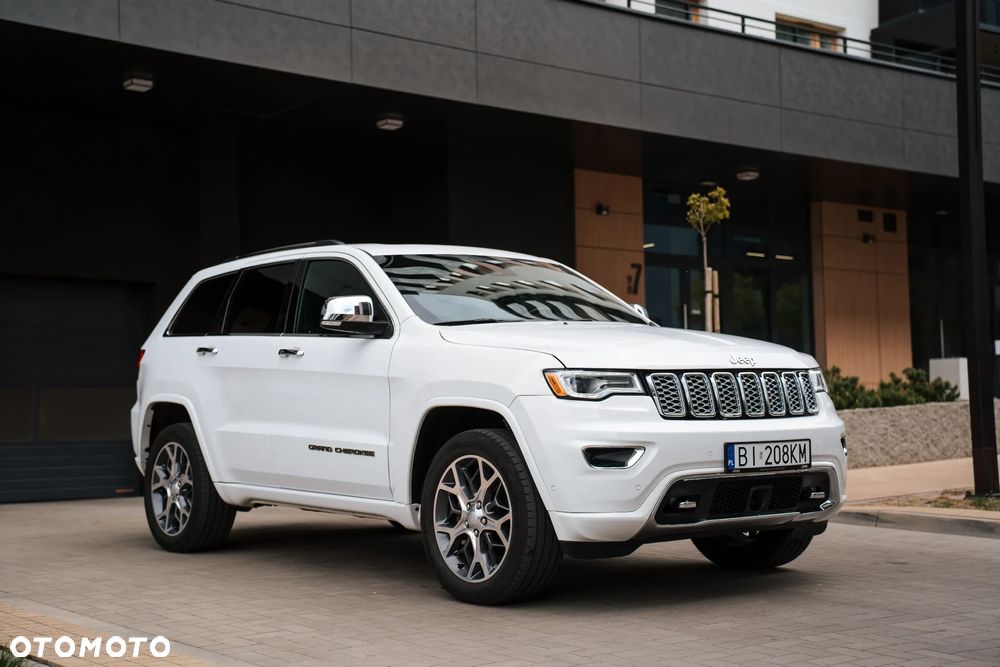 Jeep Grand Cherokee - 1