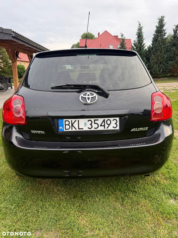 Toyota Auris 1.6 VVT-i Sol - 4