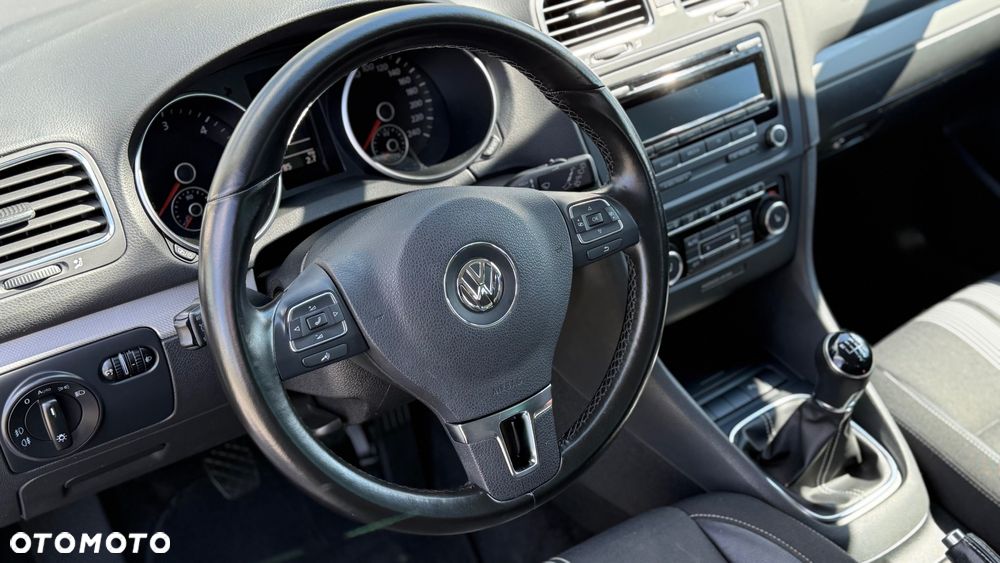 Volkswagen Golf 1.6 TDI DPF MATCH - 15