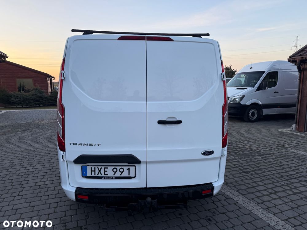 Ford Transit Custom - 8